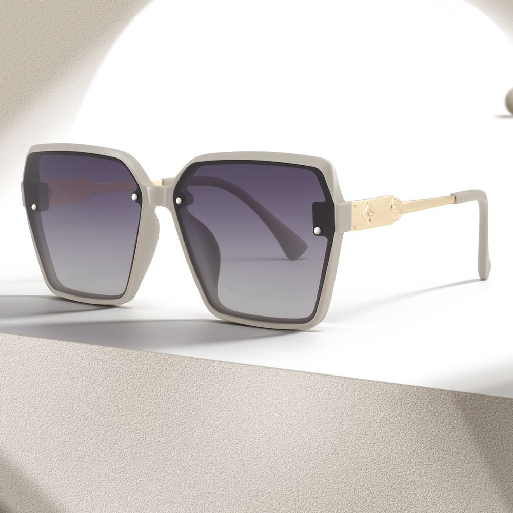 Sunglasses with the Box, S25 20 21 22 23